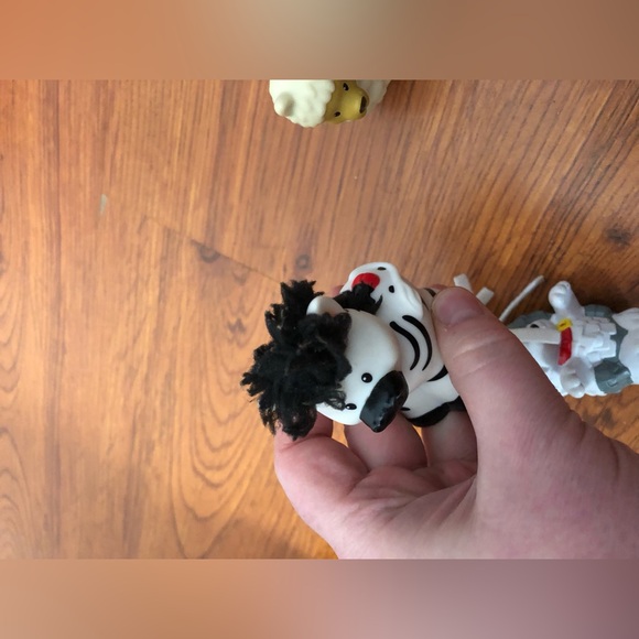 Little People Animal Lot - Picture 3 of 4